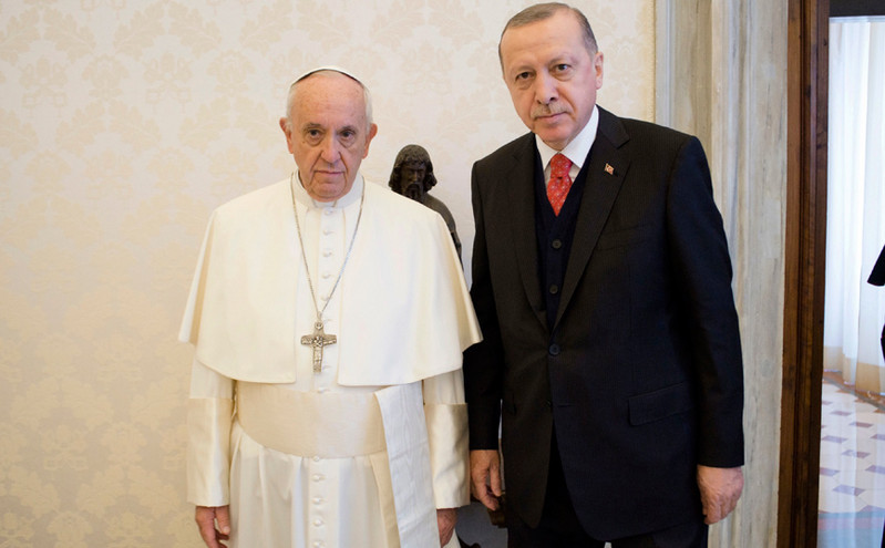 Ερντογάν σε πάπα Φραγκίσκο: Να σταματήσει η «σφαγή» των Παλαιστινίων από το Ισραήλ
