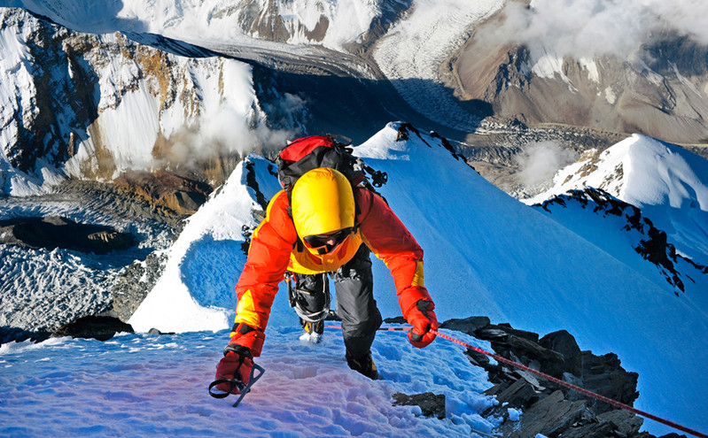 Παγιδευμένοι στο Νεπάλ λόγω της πανδημίας: Ορειβάτες από το Έβερεστ αναζητούν εναγωνίως πτήσεις