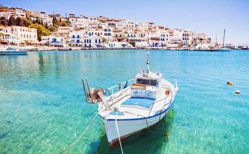 Ανοιξιάτικες αποδράσεις σε τέσσερα νησιά των Κυκλάδων