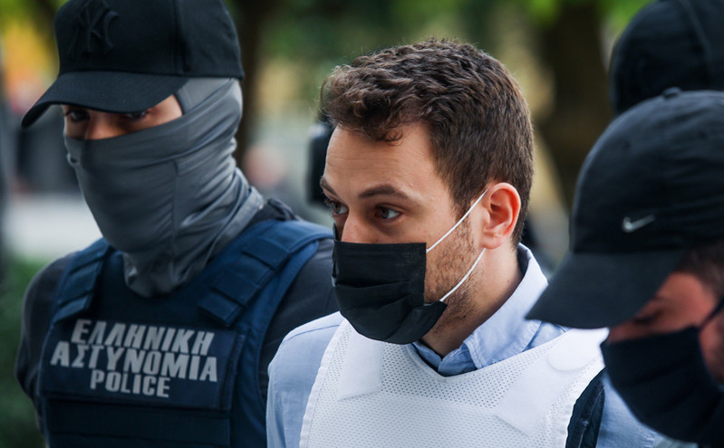 Γλυκά Νερά: Ο Μπάμπης Αναγνωστόπουλος επιδιώκει να «σπάσει» τα ισόβια για τη δολοφονία της Καρολάιν