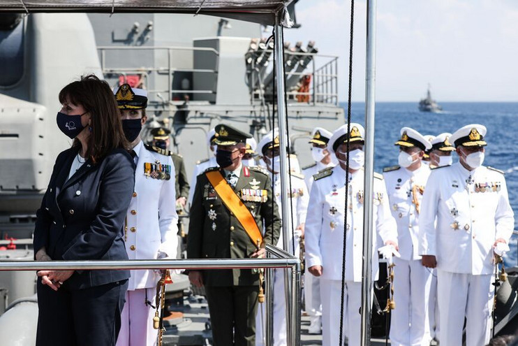 Σακελλαροπούλου: Εθνική υπερηφάνεια και σεβασμό προς τους άνδρες και τις γυναίκες του Πολεμικού μας Ναυτικού