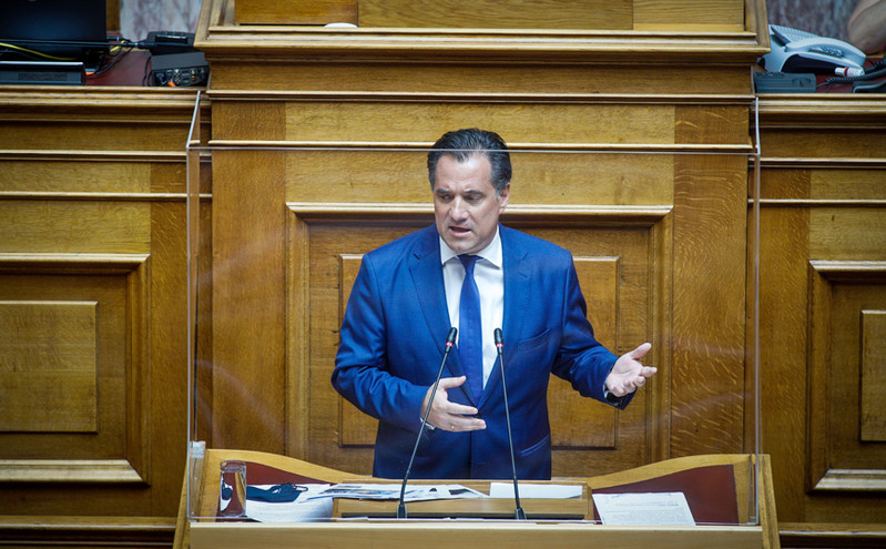 Έντονη αντιπαράθεση Γεωργιάδη &#8211; ΣΥΡΙΖΑ στη Βουλή για κορονοϊό, Πολάκη, Συμφωνία των Πρεσπών και&#8230; καπιταλισμό