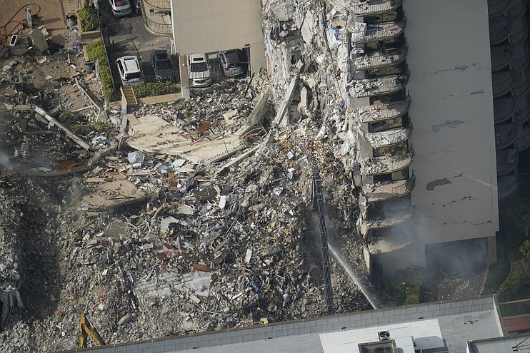 Κατάρρευση κτιρίου στο Μαϊάμι: Στους 32 οι νεκροί &#8211; Αγνοούνται 113 άνθρωποι