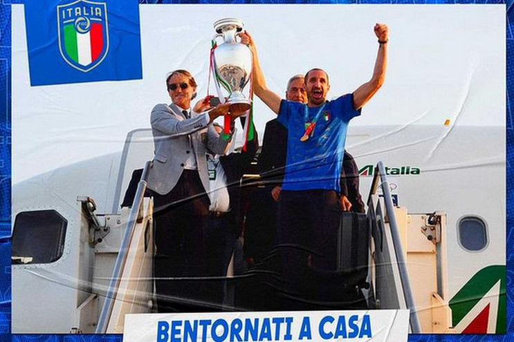 Euro 2020: Έφτασαν στη Ρώμη οι πρωταθλητές Ιταλοί