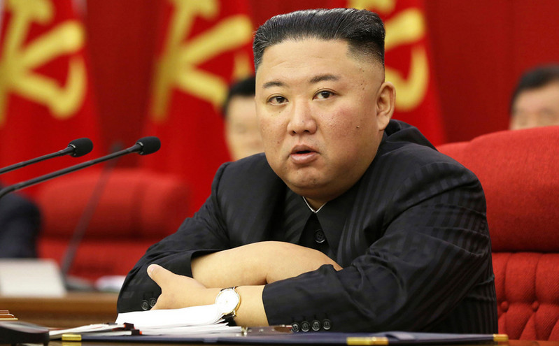 Βόρεια Κορέα: Ο Κιμ Γιόνγκ Ουν ήταν εκεί στην εκτόξευση του «υπερηχητικού» πυραύλου