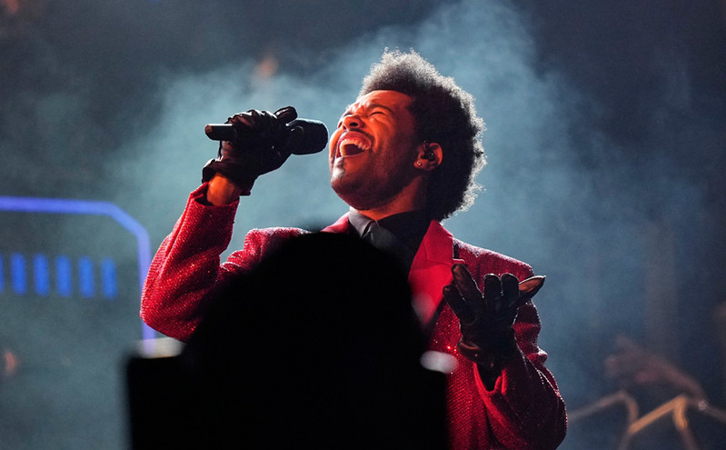 O Weeknd ξανασυστήνεται: Άλλαξε όνομα ο τραγουδιστής