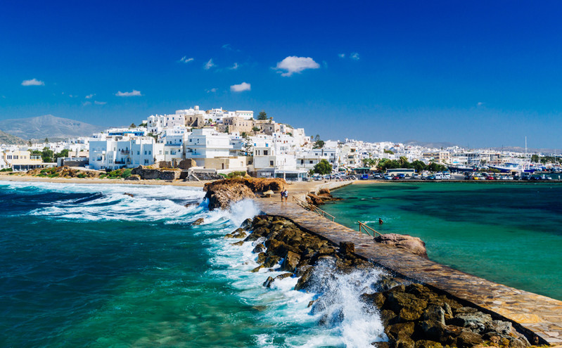 Lonely Planet: Τα 12 μέρη που εκθειάζει στην Ελλάδα