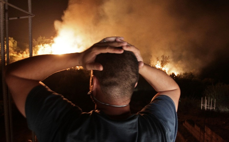 Τουλάχιστον 69 νεκροί στις πυρκαγιές που μαίνονται στην Αλγερία
