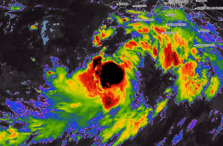 Μεξικό: Η τροπική καταιγίδα Νόρα ενισχύθηκε σε τυφώνα
