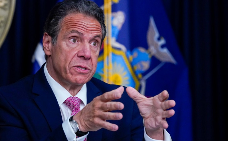 Νέα Υόρκη: Παραιτήθηκε ο κυβερνήτης Άντριου Κουόμο μετά τις κατηγορίες για σεξουαλική παρενόχληση 11 γυναικών