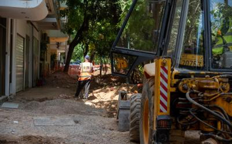 Δήμος Αθηναίων: 410 δρόμοι αλλάζουν όψη – Περιβαλλοντική αναβάθμιση και αποκατάσταση πεζοδρομίων