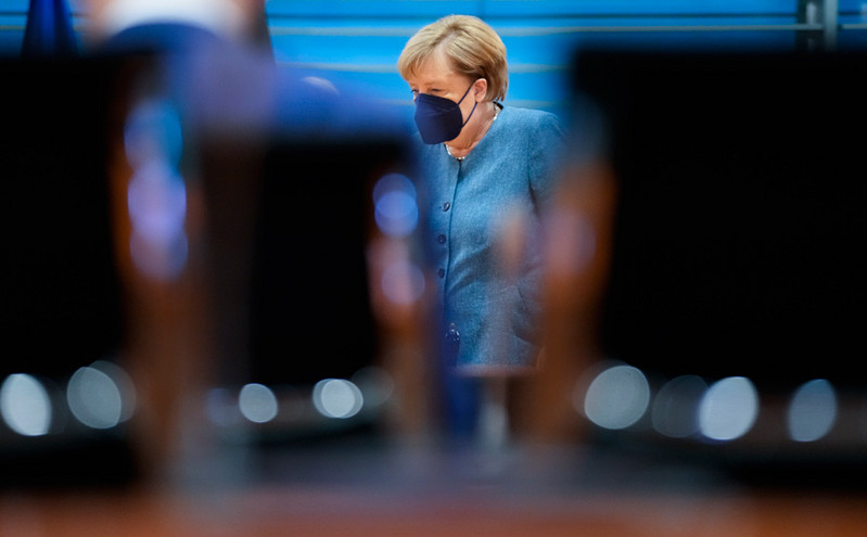 Η Μέρκελ αποχωρεί και η ακροδεξιά στη Γερμανία χάνει τον αποδιοπομπαίο τράγο της