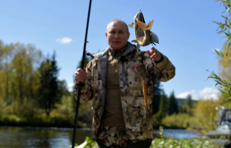 Ταξίδεψε στη Σιβηρία και πήγε για ψάρεμα ο Πούτιν