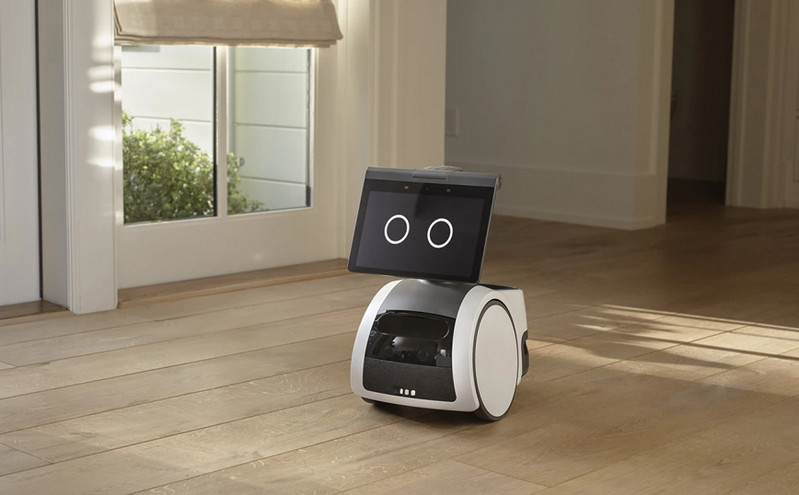Amazon: Ανακοινώθηκε η κυκλοφορία του οικιακού ρομπότ Astro που θα μας προσέχει &#8211; Οι κατασκευαστές του διαφωνούν