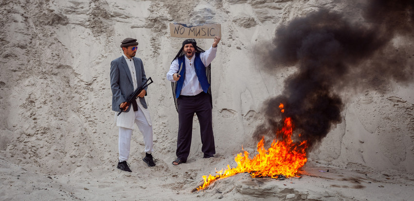 Ποιες απαγορεύσεις έχουν σειρά στο Αφγανιστάν των Ταλιμπάν: «Όχι» στη μουσική, «ναι» στο Διαδίκτυο