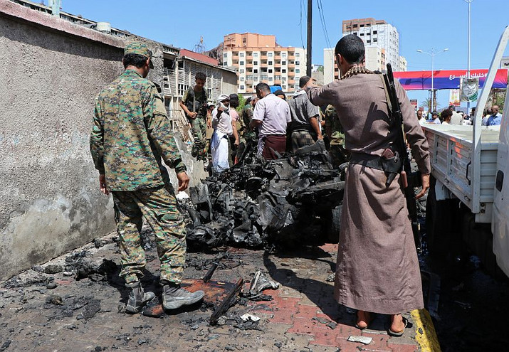 Υεμένη: 12 νεκροί από έκρηξη αυτοκινήτου κοντά στο αεροδρόμιο της Άντεν