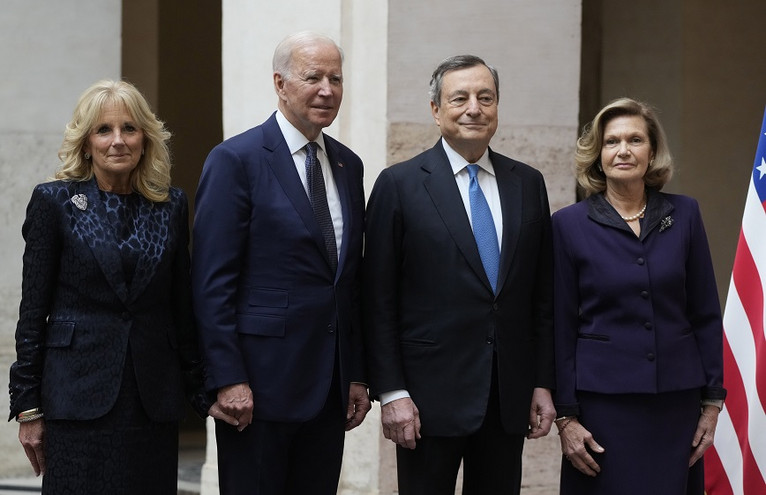 Ιταλία: Επίσκεψη σε λουτρά και Φοντάνα Ντι Τρέβι για τους ηγέτες της G20