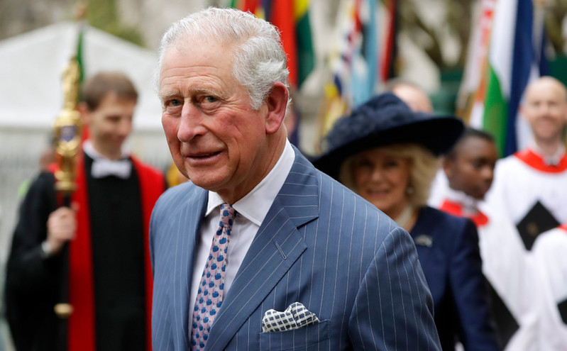 Πρίγκιπας Κάρολος: Δημοσίευμα εμπλέκει το όνομά του σε δωρεά χρημάτων από συγγενείς του Μπιν Λάντεν