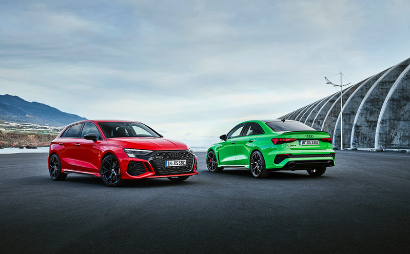 Νέο Audi RS 3 Sportback και Sedan: Με 5κύλινδρο κινητήρα 400 ίππων και τελική ταχύτητα έως 290 χλμ/ώρα