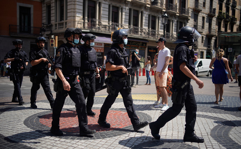 Ισπανία: Τέσσερις συλλήψεις υπόπτων για συμμετοχή σε τζιχαντιστικές οργανώσεις