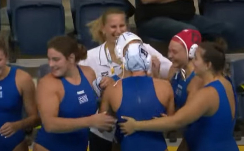 Στον τελικό του Παγκόσμιου Πρωταθλήματος Νέων Γυναικών προκρίθηκε η Ελλάδα στο πόλο