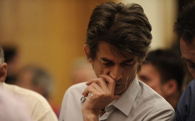 Καρανίκας κατά διευθυντή «Αυγής» &#8211; Πρόκειται για υποκείμενο που οδηγεί την εφημερίδα σε κλείσιμο και δεν λυπάμαι