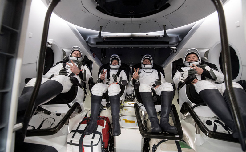 SpaceX: 4 αστροναύτες επέστρεψαν στη Γη μετά από 200 μέρες στο διάστημα &#8211; Δείτε τις εντυπωσιακές φωτογραφίες