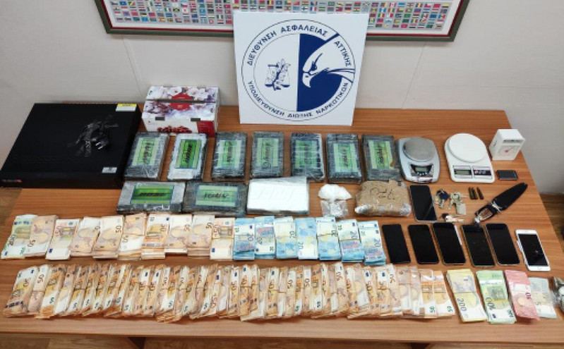 Κύκλωμα κοκαΐνης στην Αττική: Έκρυβαν τα ναρκωτικά σε μανάβικο στον Πειραιά