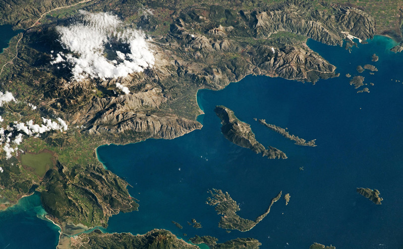 Εντυπωσιακή φωτογραφία της Δυτικής Ελλάδας που τράβηξε αστροναύτης της NASA