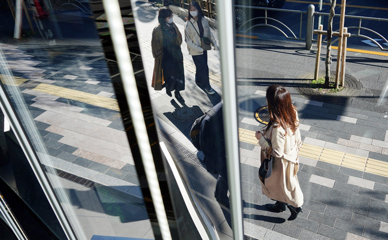 Μετάλλαξη Όμικρον: Παγκόσμιος συναγερμός &#8211; Η Ιαπωνία κλείνει τα σύνορά της
