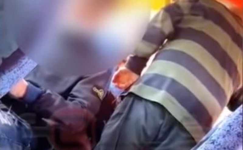 Οδηγός ΚΤΕΛ τρομοκρατεί μαθητή επειδή δεν φοράει μάσκα &#8211; «Άμα σε πλακώσω στις μπάτσες»