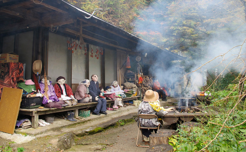 Ιαπωνία &#8211; Η ιστορία του χωριού, όπου οι κούκλες υπερτερούν των ανθρώπων