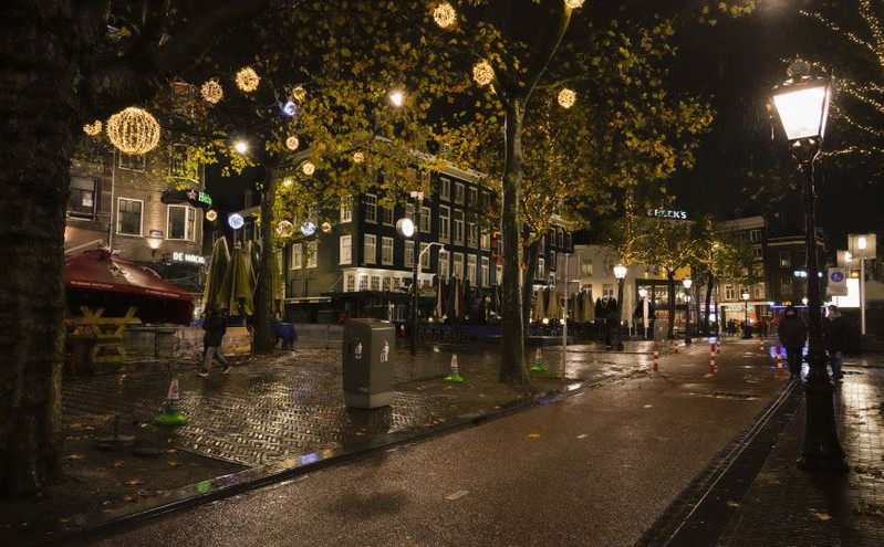 Ολλανδία: Ανοίγουν ξανά τα μπαρ και τα εστιατόρια αλλά υπό προϋποθέσεις