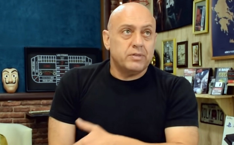 Συνελήφθη ο γνωστός αθλητικός δημοσιογράφος Κώστας Ραπτόπουλος