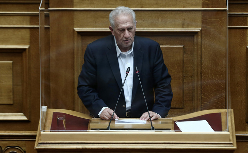 Σκανδαλίδης: Δεν κάνουμε αντιπολίτευση πλάκας, ψηφίζουμε «παρών»