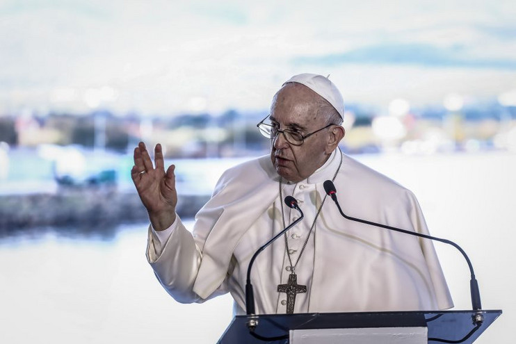 Πάπας Φραγκίσκος: «Όχι» στο σεξ πριν το γάμο, λέει νέα εγκύκλιος του Βατικανού