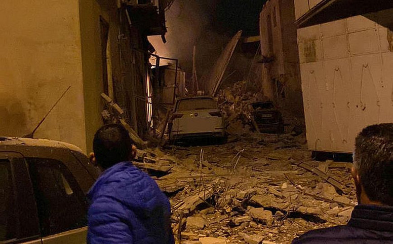 Ιταλία: Δώδεκα αγνοούμενοι μετά την κατάρρευση τετραώροφης πολυκατοικίας στη Σικελία