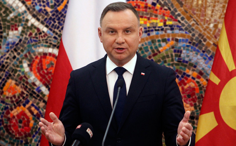 Προεδρικό βέτο στον επίμαχο νόμο περί Τύπου στην Πολωνία