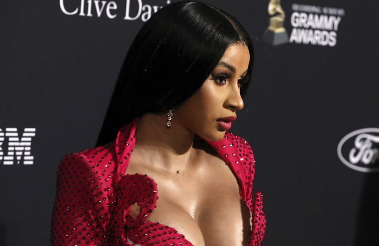 Cardi B: Η συνεργασία με το Playboy και ο στόχος για επανάσταση στη βιομηχανία
