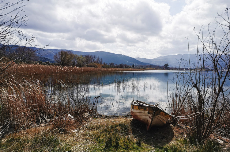 Λίμνη Τριχωνίδα: Η μεγαλύτερη λίμνη της Ελλάδας