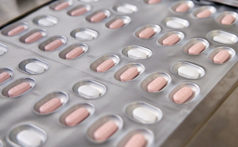 Κίνα: «Πράσινο φως» για το φάρμακο της Pfizer κατά του κορονοϊού