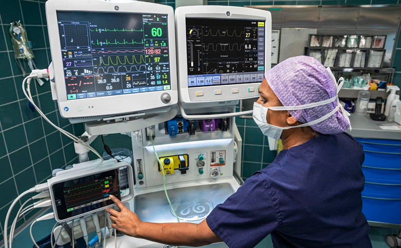 ΑΒ Βασιλόπουλος: Ιατρικός εξοπλισμός νέας γενιάς υποστηρίζει πάνω από 30 κλίνες ΜΕΘ του νοσοκομείου «Ευαγγελισμός»