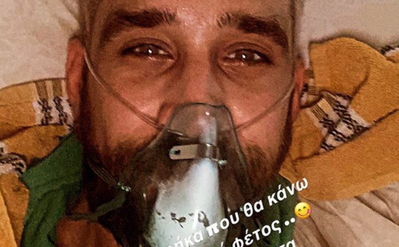 Θετικός στον κορονοϊό ο Βασίλης Πορφυράκης – Με οξυγόνο στο σπίτι του ο τραγουδιστής