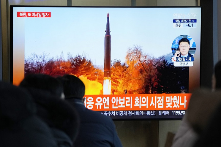 Βόρεια Κορέα: Εκτόξευσε και δεύτερο πύραυλο αγνώστου τύπου μέσα σε μια εβδομάδα