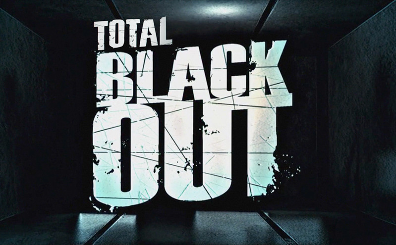 Total Blackout: Οι παίκτες το ρίχνουν στο χορό πριν έρθουν αντιμέτωποι με το σκοτάδι