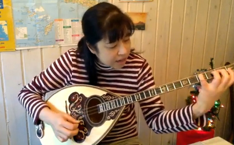 Nobuka Sunohara: Η Γιαπωνέζα από το μακρινό Κόμπε που λατρεύει το ρεμπέτικο &#8211; Το αγαπημένο της τραγούδι