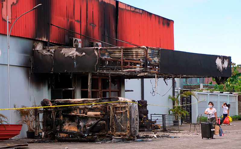 Σκηνές τρόμου σε κλαμπ με 19 νεκρούς στην Ινδονησία &#8211; Ένας μαχαιρώθηκε και 18 παγιδεύτηκαν και κάηκαν ζωντανοί