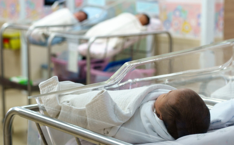 Κατάρ: Νεογέννητο τριών εβδομάδων πέθανε από κορονοϊό
