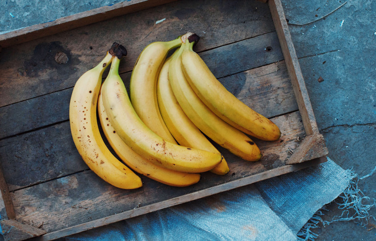 Μπανάνες: Τα οφέλη για την υγεία και πώς μπορούν να φτιάξουν τη διάθεσή σας