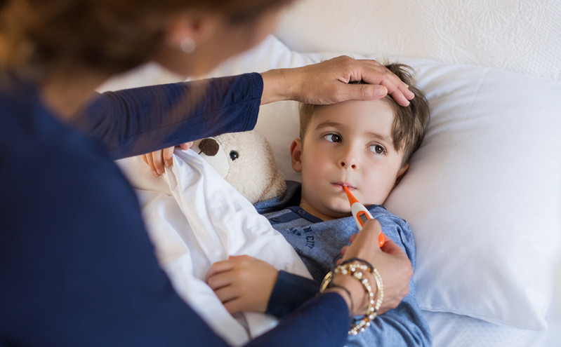 Υγειονομικός συναγερμός από την έξαρση της ηπατίτιδας σε παιδιά &#8211; Τι πρέπει να προσέξουν οι γονείς